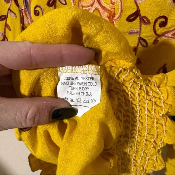 Sapphire Small Yellow Floral Paisley Embroidered Yellow Top - Picture 4 of 6